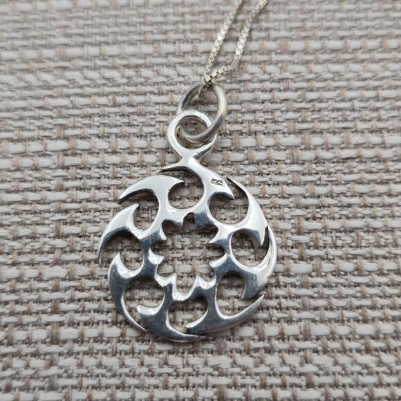 22 Inch Sterling Silver Ninja Blade Style Pendant Necklace A4339 - Picture 4 of 7